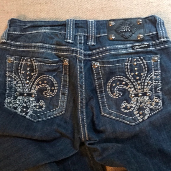 Miss Me Jeans size 27 Boot Cut EUC - Picture 3 of 8